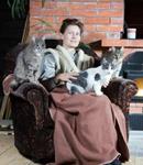 жена с котки